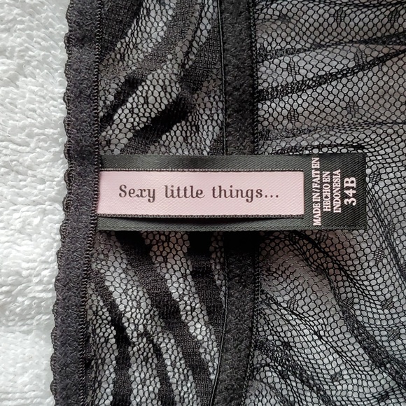 Sexy Little Things Babydoll Nightie has padded push-up cups, by VS Size 34B - Picture 4 of 4